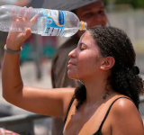Una ola de calor azota a Río de Janeiro: la sensación térmica alcanzó los 60 grados 