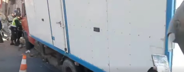 Cuatro personas resultan heridas tras ser atropelladas por un camión en La Paz