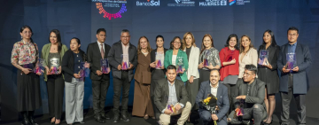 Premio de Periodismo con Perspectiva de Género se extiende a América Latina y reconoce 13 trabajos de 130 postulantes 