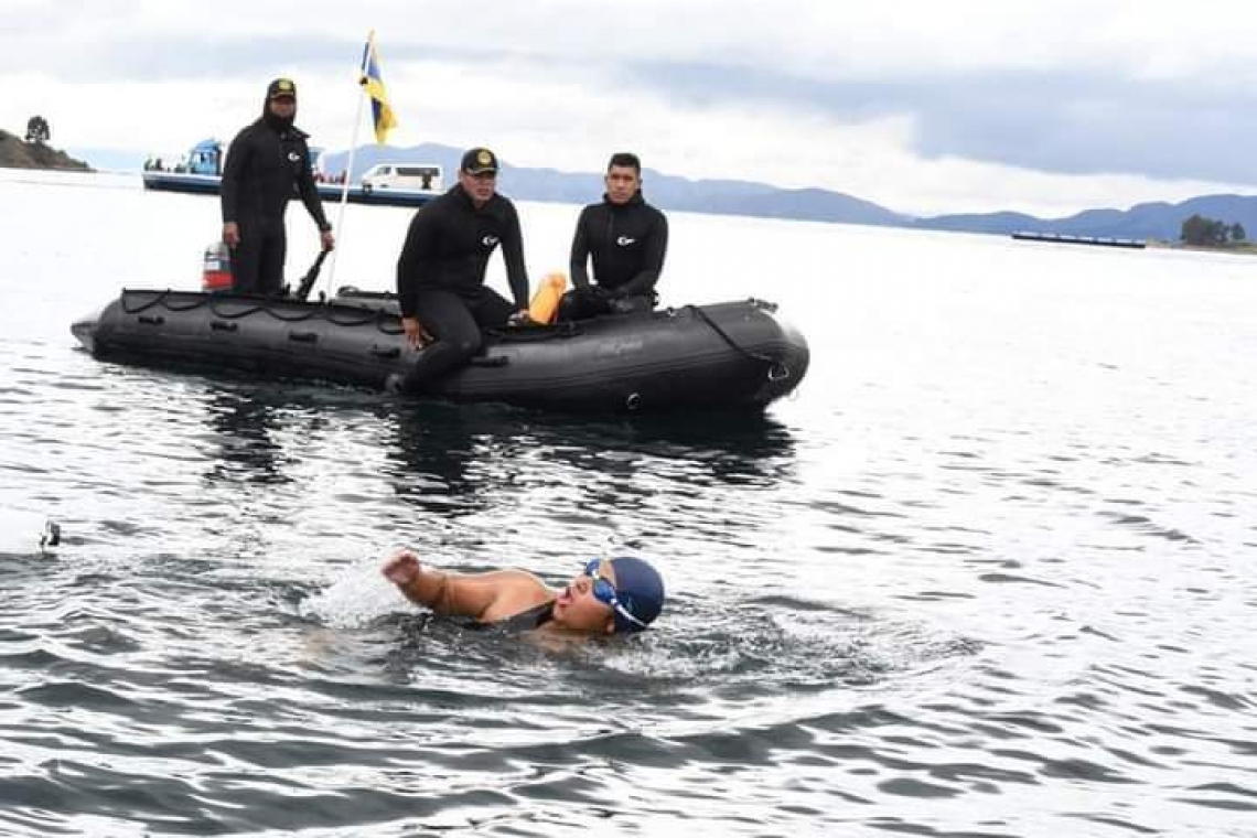 Armada preparan buceadores  para operaciones de emergencia