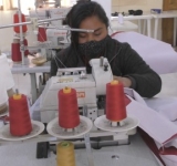 “Textilera Municipal” se reactiva confeccionando ropa de bioseguridad  