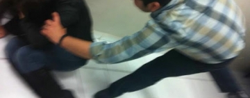 Sujeto golpea brutalmente a  su hermana con discapacidad