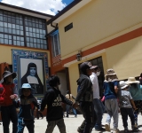 Misioneras Cruzadas de la Iglesia ofrecen conexión a internet para estudiantes de escasos recursos