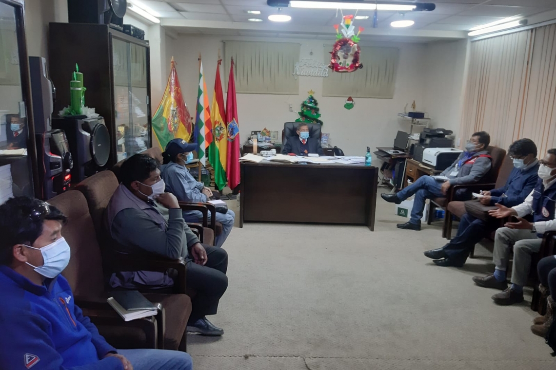 Dirección de Educación y vecinos analizan retornar pronto a clases presenciales  en Oruro