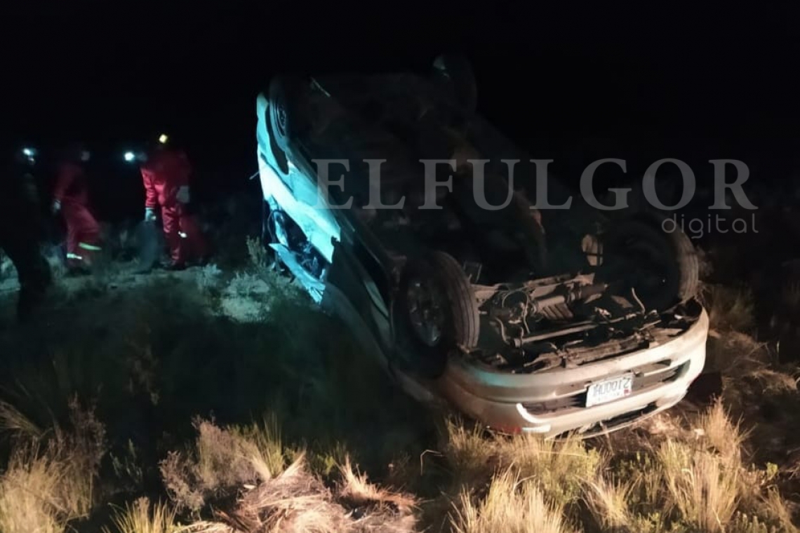 Tres muertos y dos heridos por  colisión de un “surubí” con un camión 