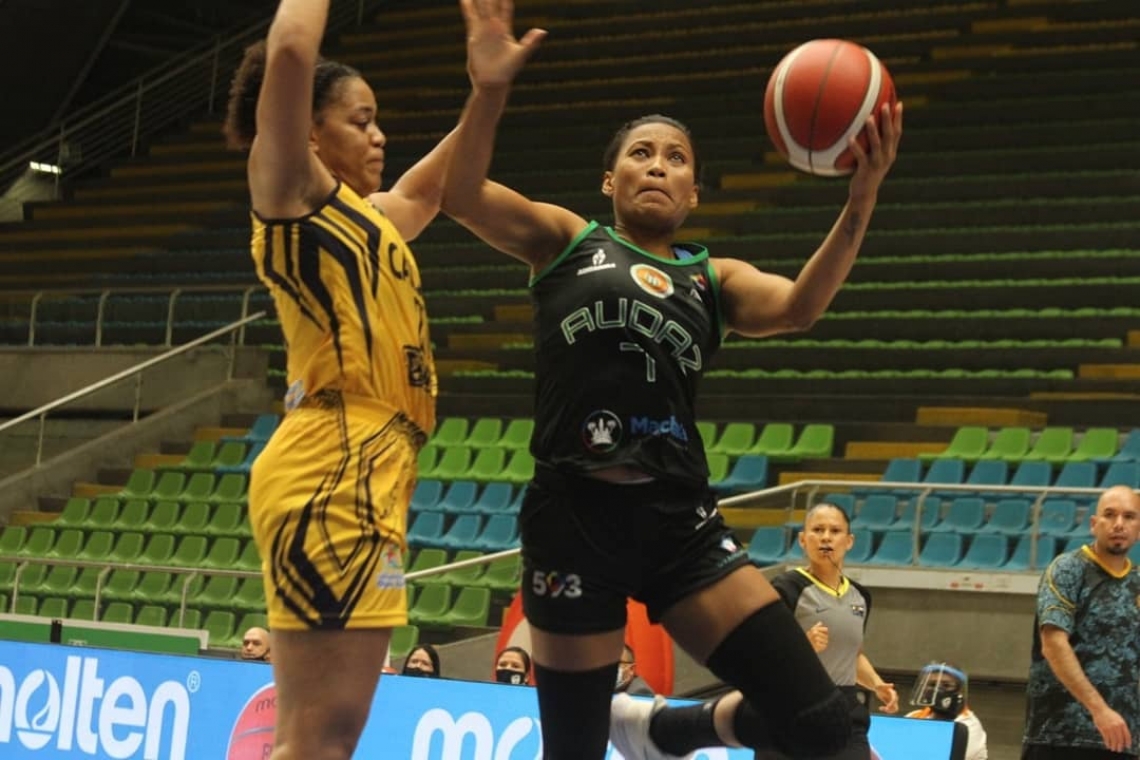 Carl A-Z juega bien pero no le alcanza para clasificar en la Liga Sudamericana