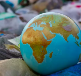 El plástico: una amenaza  creciente contra el medioambiente 