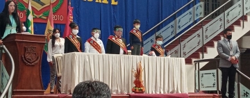 Asamblea Legislativa Departamental de Oruro Infantil saca manifiesto por el Día del Niño