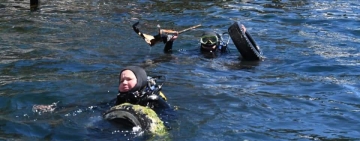 Cruzada para descontaminar el Lago Titicaca con campaña de limpieza