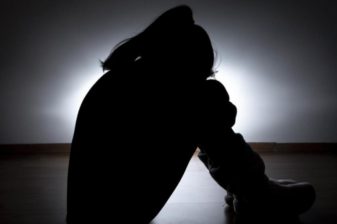 Adolescente de 13 años fue agredida sexualmente  por uno de los hijos de la pareja de la progenitora