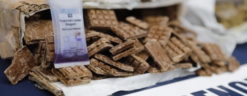 Desbaratan banda que camuflaba cocaína y marihuana en chocolates en Chile
