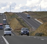 Salida de buses de La Paz a Cochabamba y Santa Cruz siguen suspendidas; a Oruro y al sur del país son normales