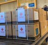 Arriba nuevo lote de 331.200 dosis de la vacuna china Sinopharm a El Alto
