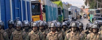 Incautación de contrabando en El Alto termina en gasificación y violencia