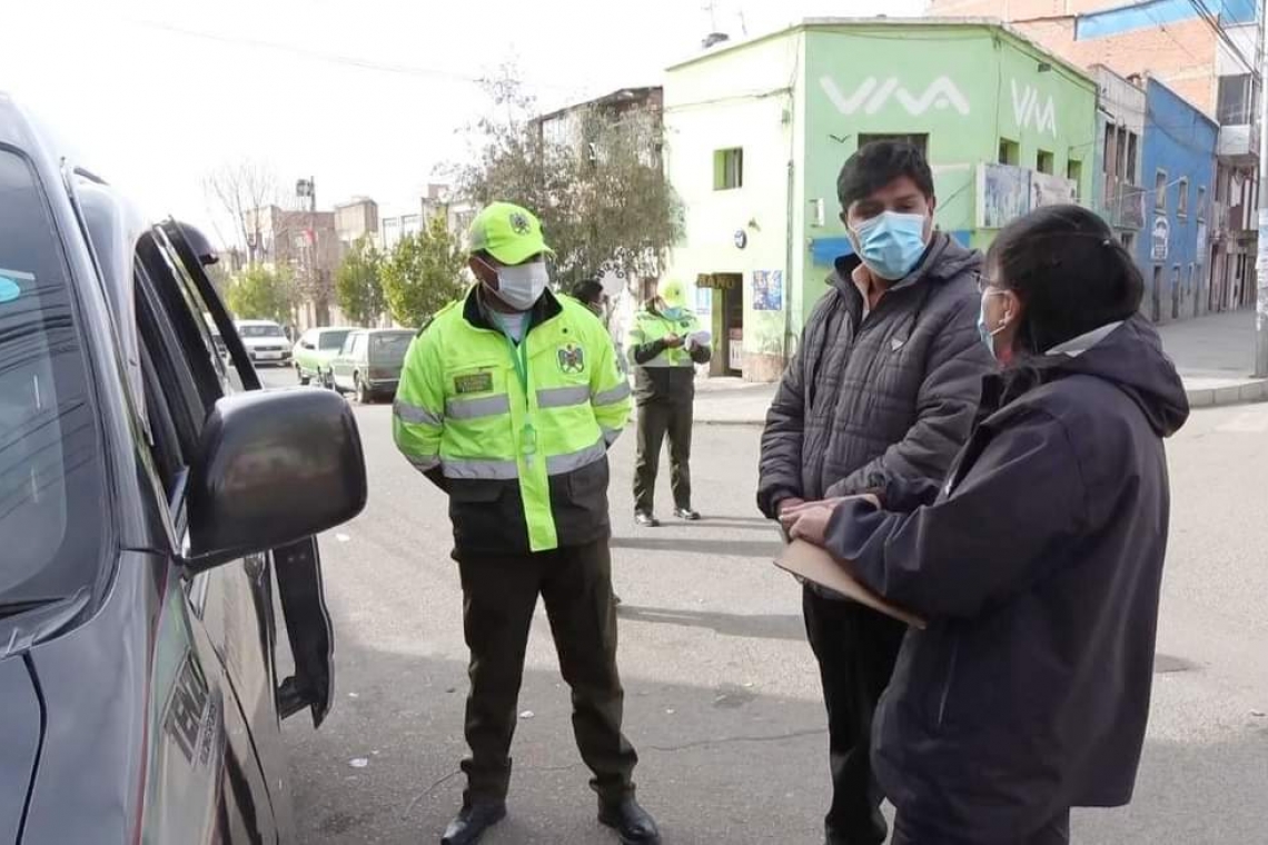 Udetra verifica que vehículos de transporte interprovincial cumplan con medidas de bioseguridad