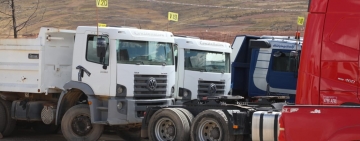 Incautan 33 vehículos indocumentados cuyo  valor sobrepasa los 7 millones de bolivianos