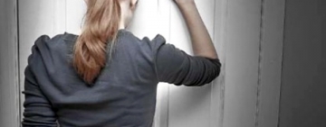  Detrás de una puerta, el dolor de una periodista con Covid-19 