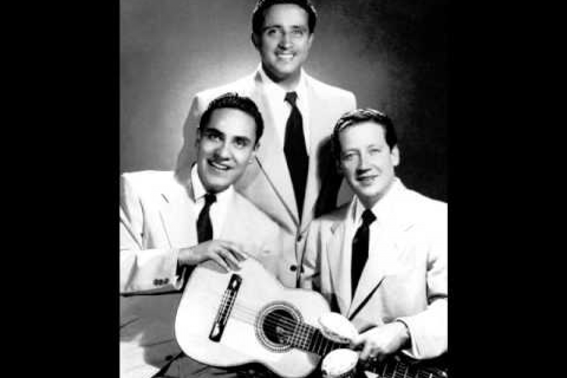 Raúl Shaw Moreno y Los Panchos          