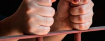 Sentencian a 30 años de cárcel a mujer que estranguló a su hijo recién nacido