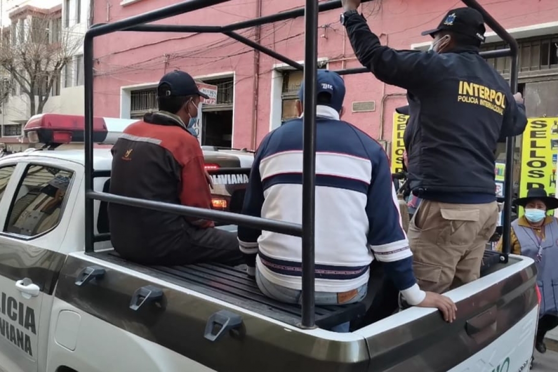 Colombianos con estadía ilegal fueron  detenidos y trasladados a la Interpol