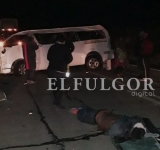 7 personas mueren y al menos 9 quedan heridas tras la colisión de un minibús contra un tráiler