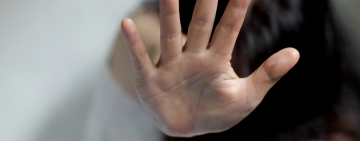 Sujetos agreden sexualmente a una  adolescente al interior de un vehículo