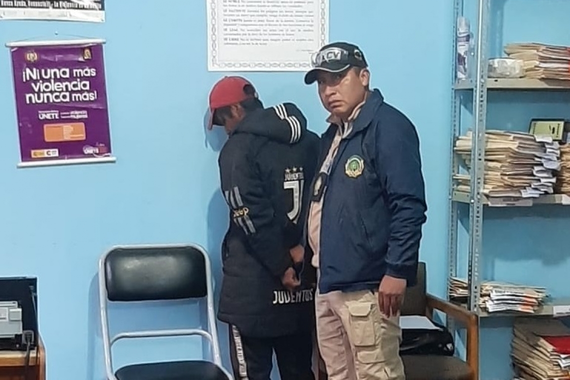 Sujeto deja caer a su bebé de un año a un  barranco provocando su muerte casi inmediata