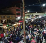 Pese a los controles, comerciantes se dieron modos para vender pirotecnia y generar aglomeraciones