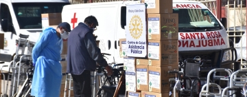 Centros de salud de la ciudad se benefician con insumos y equipos de más de Bs. 700 mil