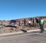 Una persona muere y dos quedan heridas tras  un accidente de tránsito en la carretera Oruro-Pisiga