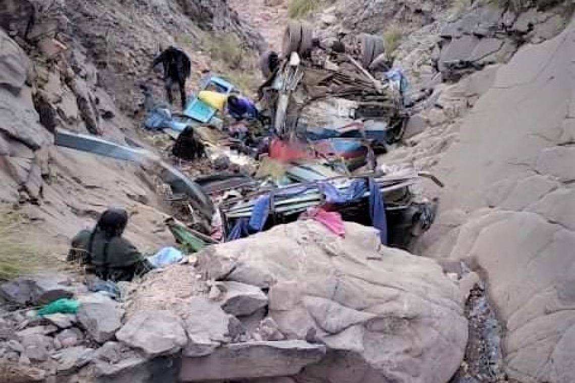 Asciende a 34 el número de muertos y 10 heridos en accidente en Sucre