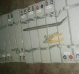 Navales sorprenden en “flagrancia” robo de baterías de Entel en Huatajata