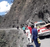 Un muerto en embarrancamiento de vehículo en carretera a Sud Yungas
