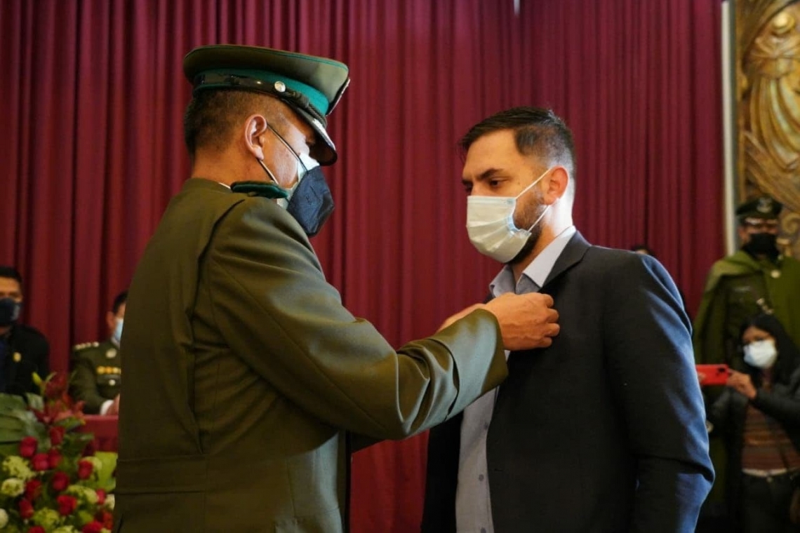 Policía de La Paz celebra 195 años de creación con el desafío de estar más cerca del pueblo