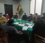 Gobierno consigue cuarto intermedio en bloqueo de carretera hacia Oruro