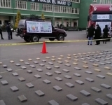 FELCN incauta 446 kilos de cocaína y se afecta al narcotráfico con $us 2,1 millones