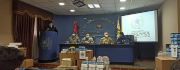 Ministerio de Defensa entrega 21.000 unidades de bioseguridad a las FFAA