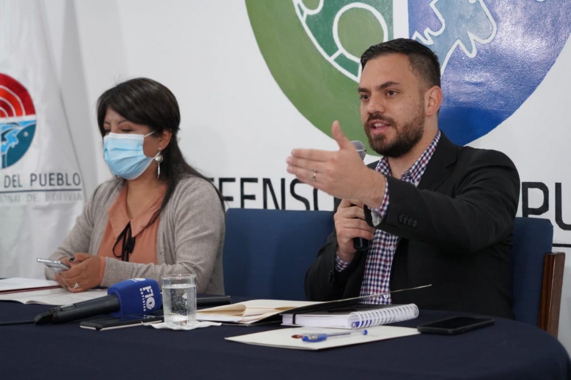 Decreto generará base de datos de extranjeros y regularizara estatus migratorio