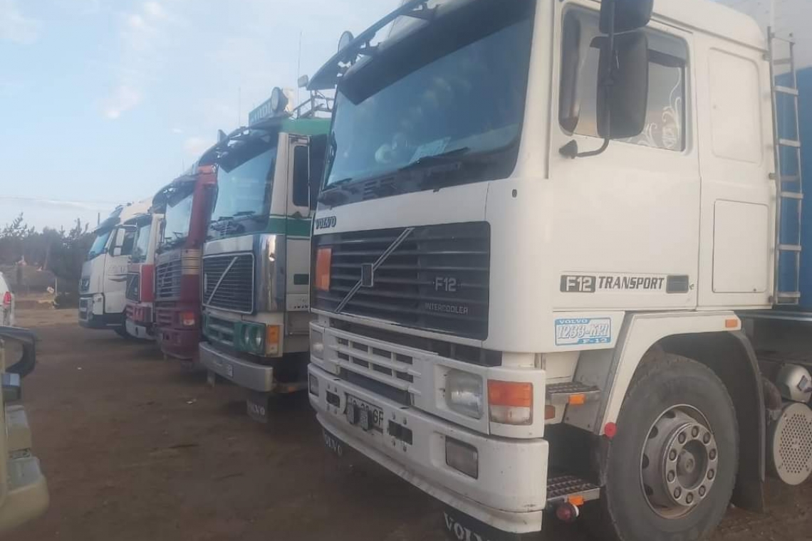 Militares comisan productos agrícolas en 4 camiones en frontera con Perú