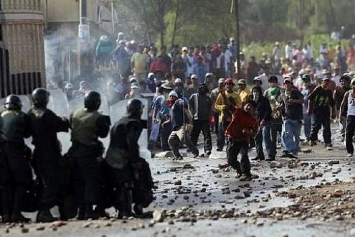 Fiscales definirán fecha para citar a Fernando Camacho en caso Golpe de Estado