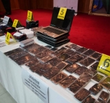 Policía recupera 271 celulares y aprehendió a 32 sujetos en El Alto