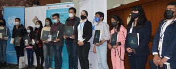 ENTEL premia con internet a ganadores de concurso de mensajes audiovisuales 