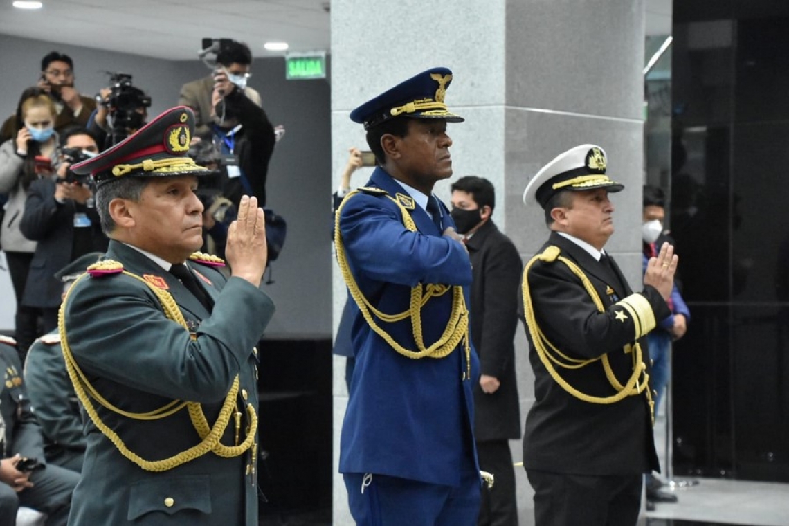 Las Fuerzas Armadas colaborarán con la justicia en la investigación del golpe de Estado de 2019