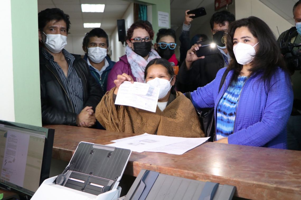 La CNS inicia afiliación a las trabajadoras del hogar