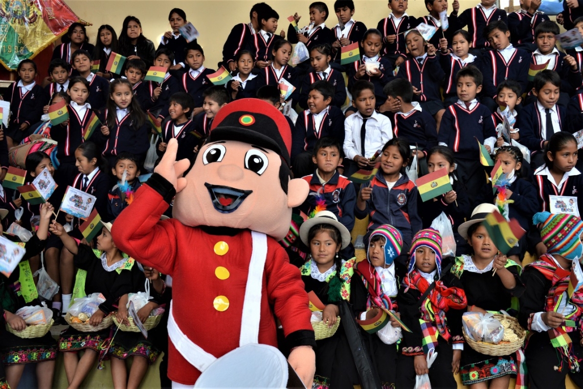 Gobierno dispone de Bs.500 millones y garantiza pago del Bono Juancito Pinto