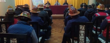 Cooperativistas mineros evitaran venta ilegal de explosivos 