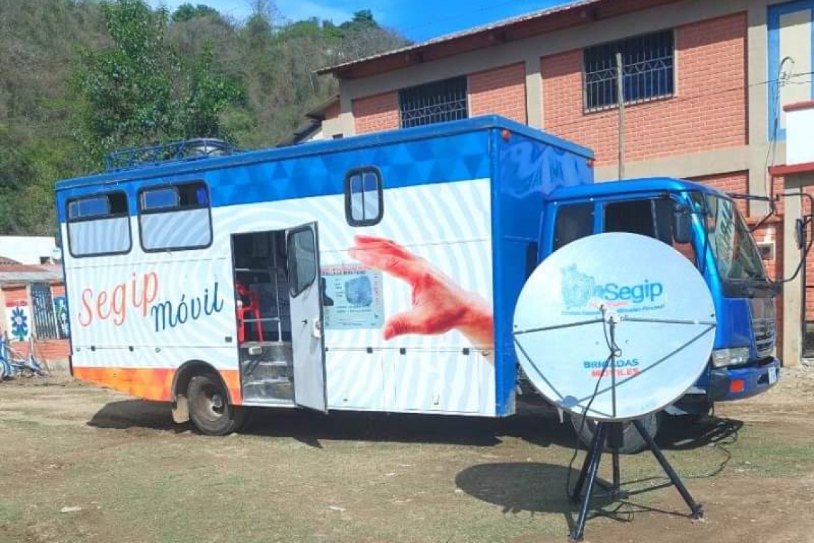 La travesía del SEGIP-Móvil llega a poblados del Beni