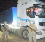 Incautan 850 sacos de arroz y azúcar de contrabando en Bermejo