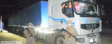 Incautan 850 sacos de arroz y azúcar de contrabando en Bermejo