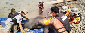 Navales rescatan sin vida a colombiano, el quinto de siete desaparecidos en el río Mapiri